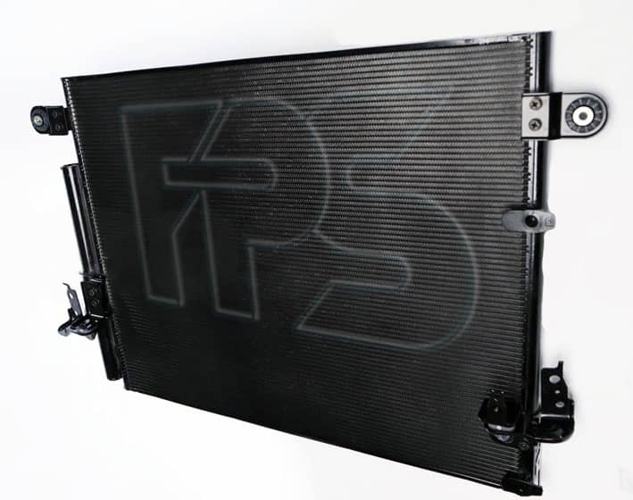 Радіатор кондиціонера Toyota Land Cruiser 2021+, 884A060050