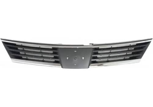 Решітка Пластикова Передня Права Nissan Tiida 2005-2012