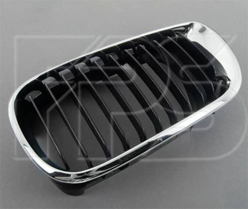 Решітка Радіатора Пластикова Передня Права BMW 3 2001-2005