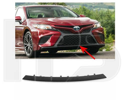 Накладка Бампера Передня Права Toyota Camry 2017-2021
