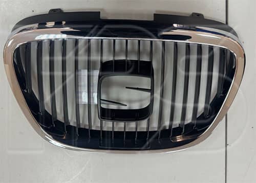 Решітка Пластикова Передня Права Seat Altea 2004-2015, 5P0853651A 9B9