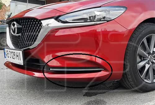 Полоска Пластикова Передня Ліва Mazda 6 2018+