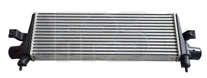 Радіатор Наддуву Toyota Hilux 2015-2020, 179400L110, 179400L130, 179400L140