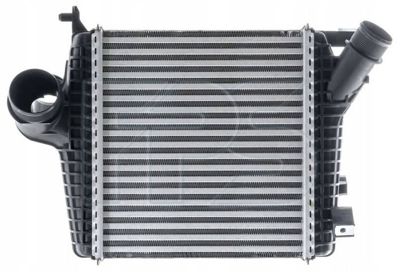 Радіатор наддуву AUDI Q7 2020-2024